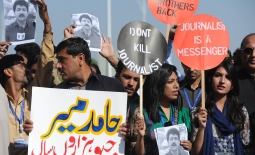 Lack of professionalism adds to threats to journalists in Pakistan