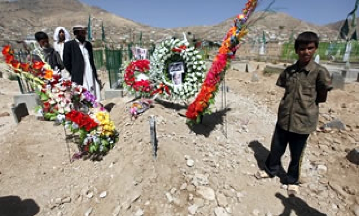 Afghan journalists blame NATO for death of colleague during rescue