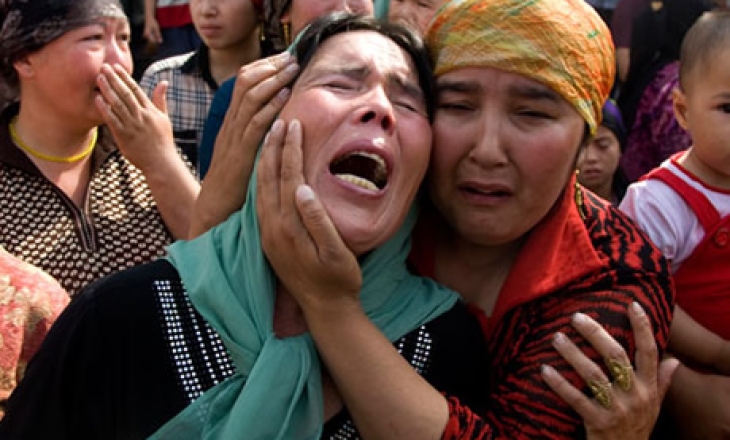 China sets prison terms for 3 Uighur Web managers