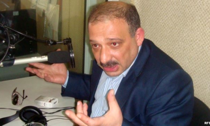 Azerbaijan jails reporter on espionage charges