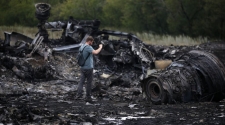 Journalists missing, fixer kidnapped, press banned in eastern Ukraine